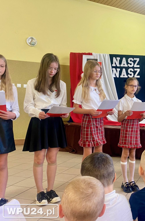 Szkolne święto w Przemiarowie