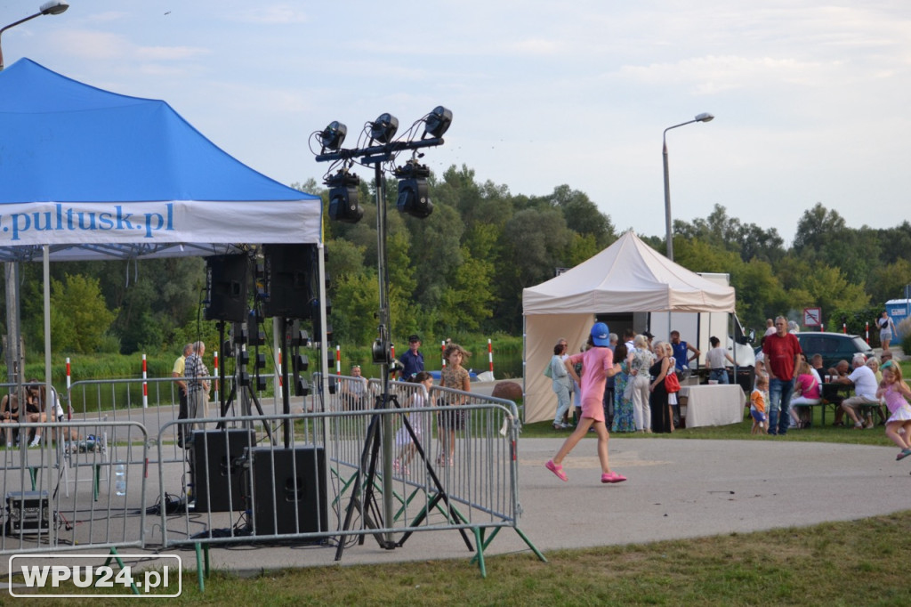 Disco Party na pułtuskiej Przystani