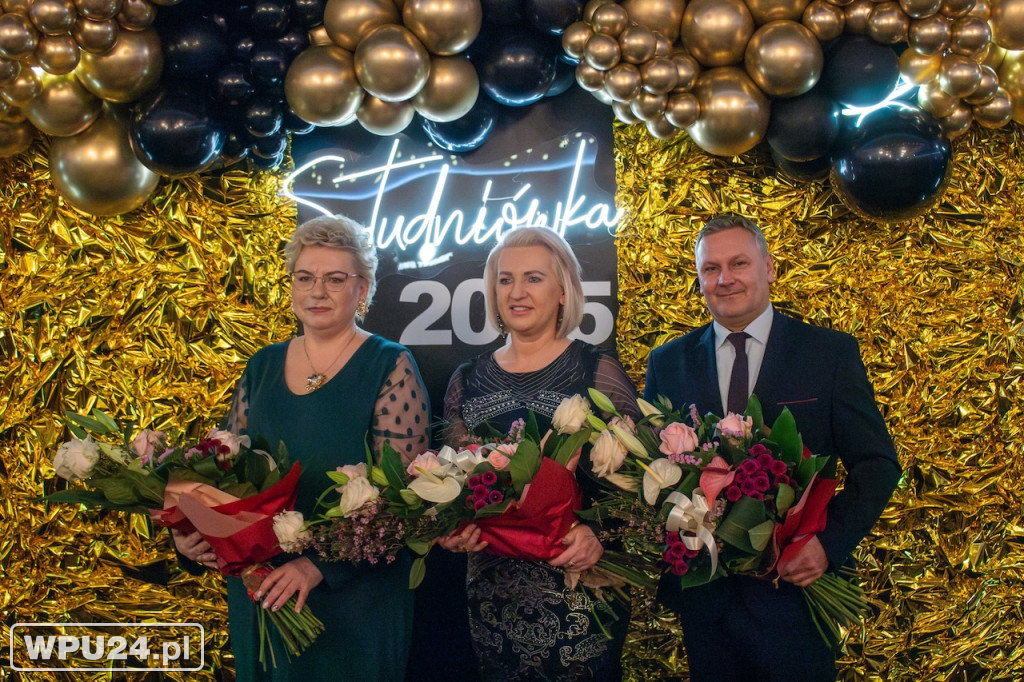 Studniówka 2025 w Bobrowym Dworze – magiczna noc