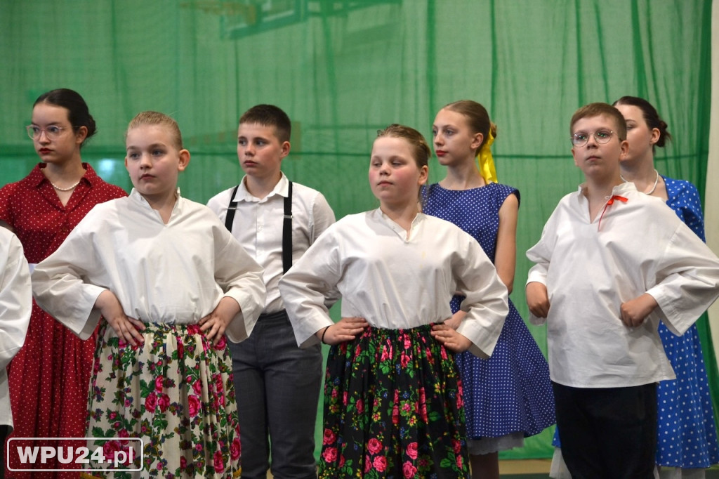 Kurpiowskie rytmy w Obrytem