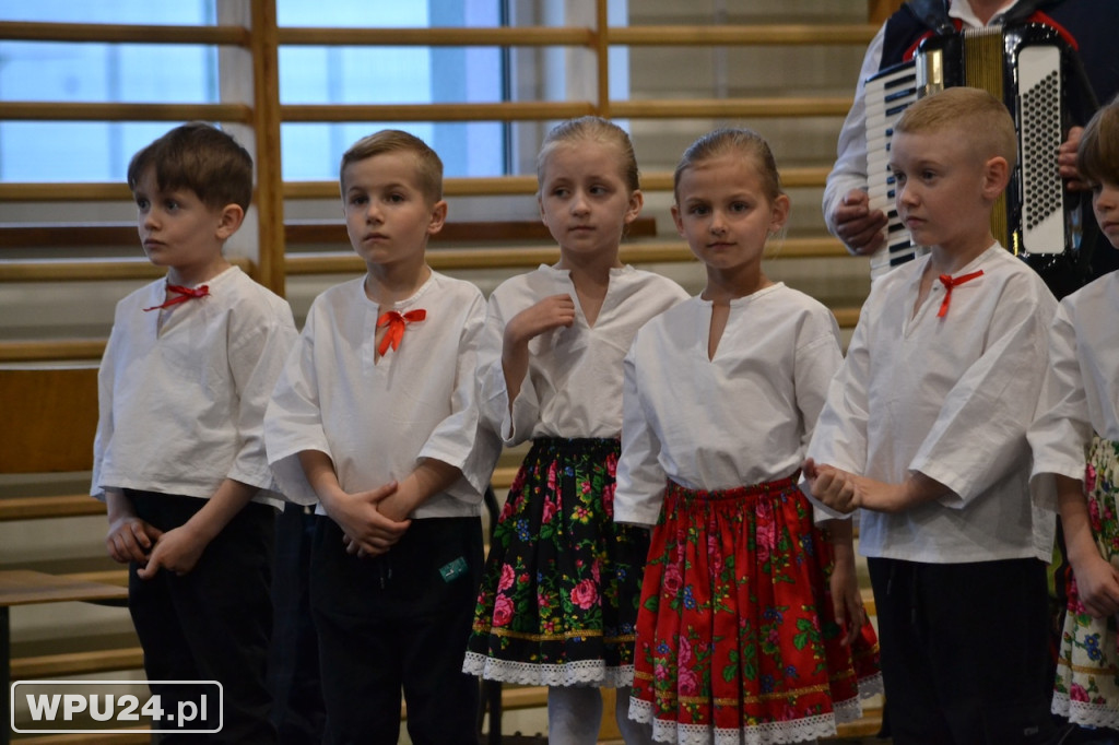Kurpiowskie rytmy w Obrytem