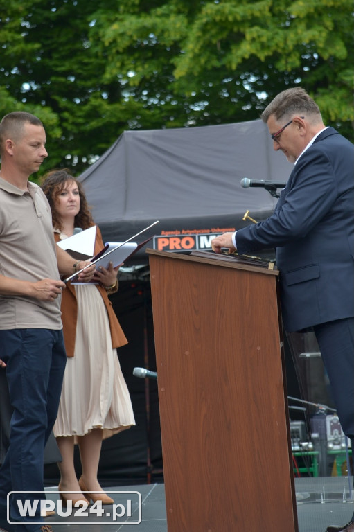 Publiczna szkoła w Skaszewie z wyjątkowym patronem