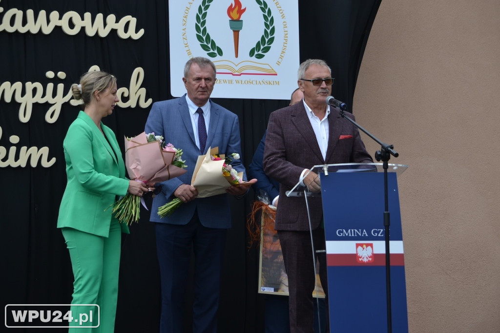 Publiczna szkoła w Skaszewie z wyjątkowym patronem