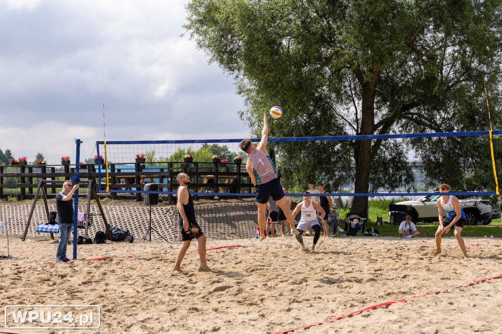 XVI Turniej Siatkówki Plażowej