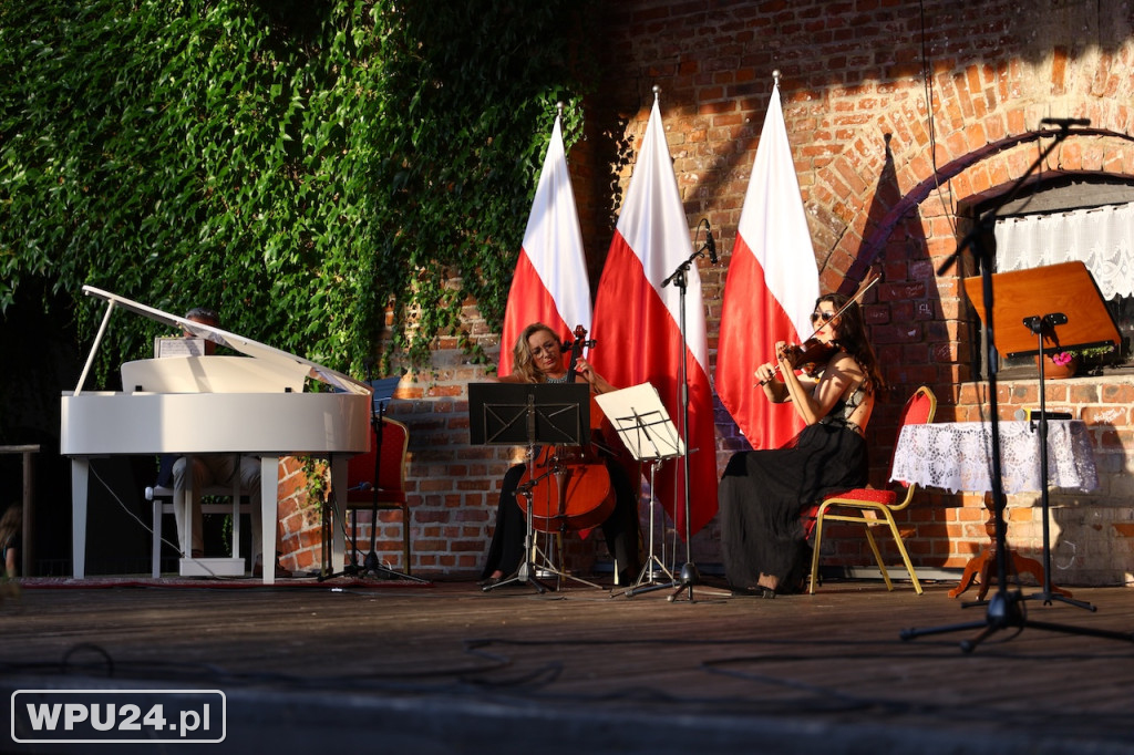 Koncert Patriotyczny „Biesiada Polska”