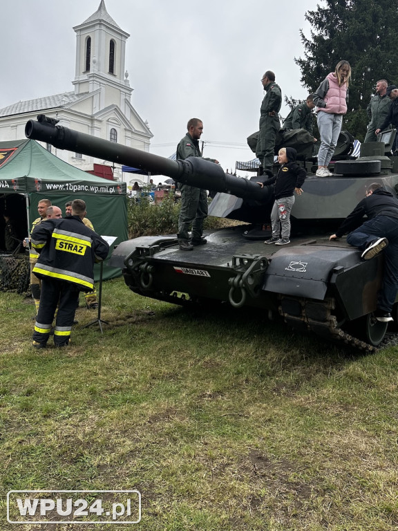 Abrams, drony i karate w Zambskach!