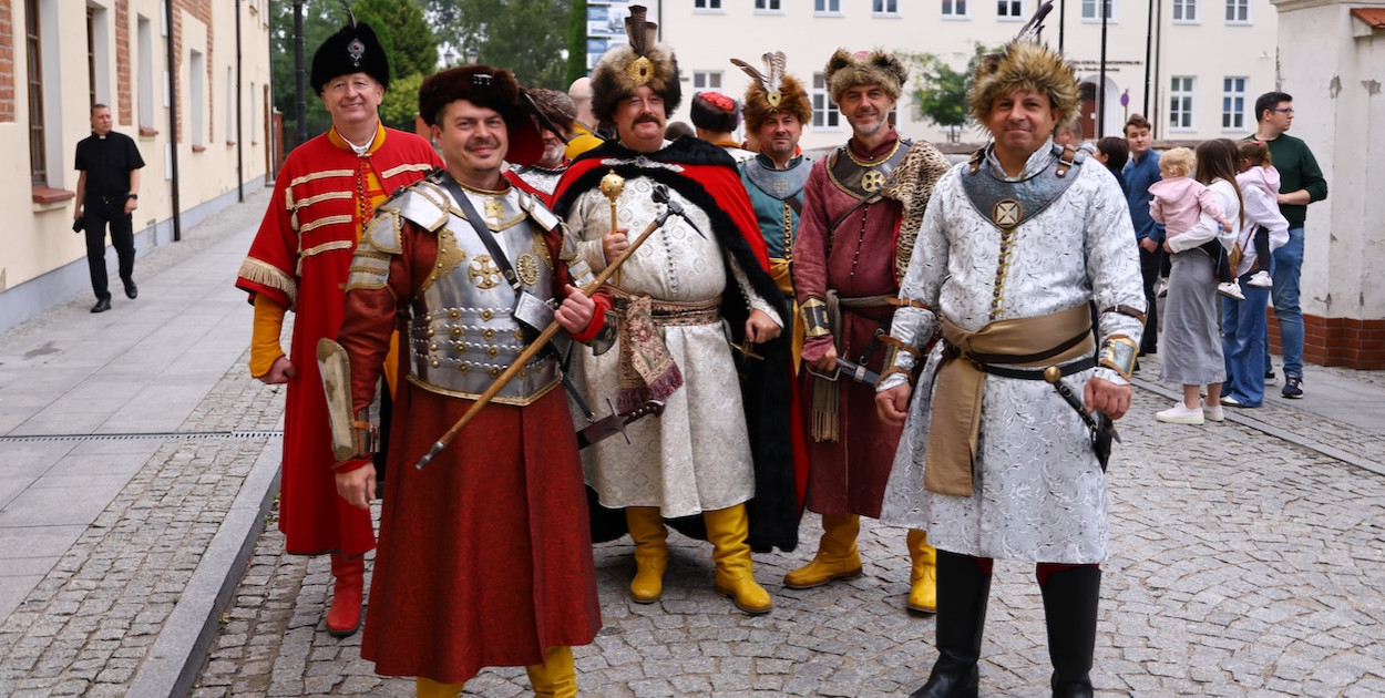 Dzień II Pikniku z Husarią