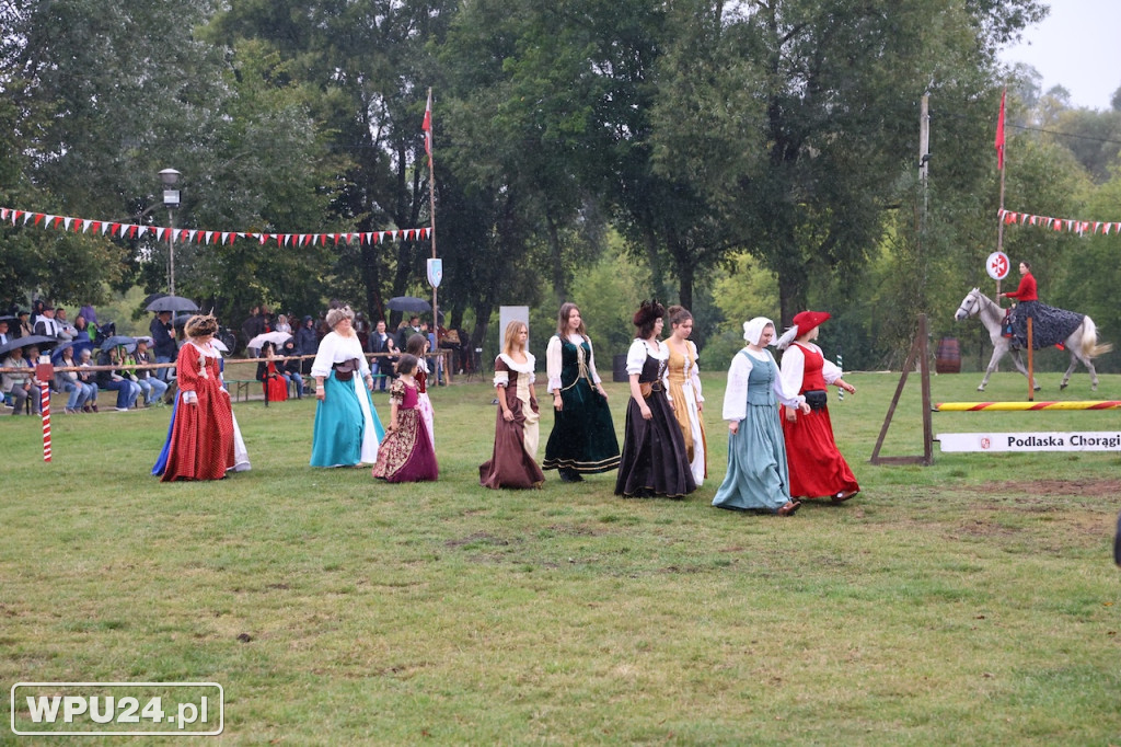 Dzień II Pikniku z Husarią