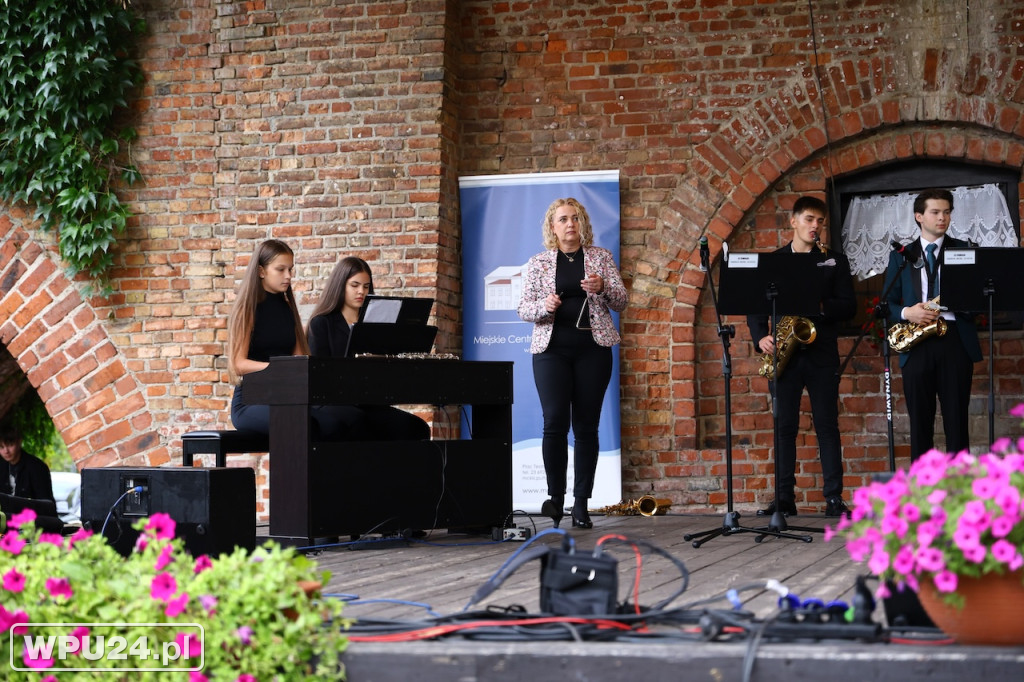 Muzyczny piątek w pułtuskim amfiteatrze