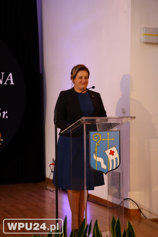 Burmistrz wręczyła 136 stypendiów!