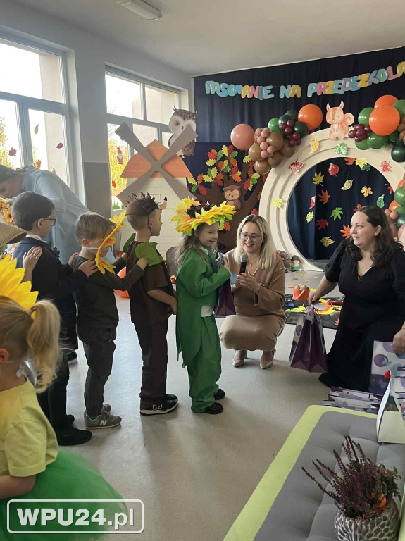 Tak pasowano przedszkolaków w Płocochowie