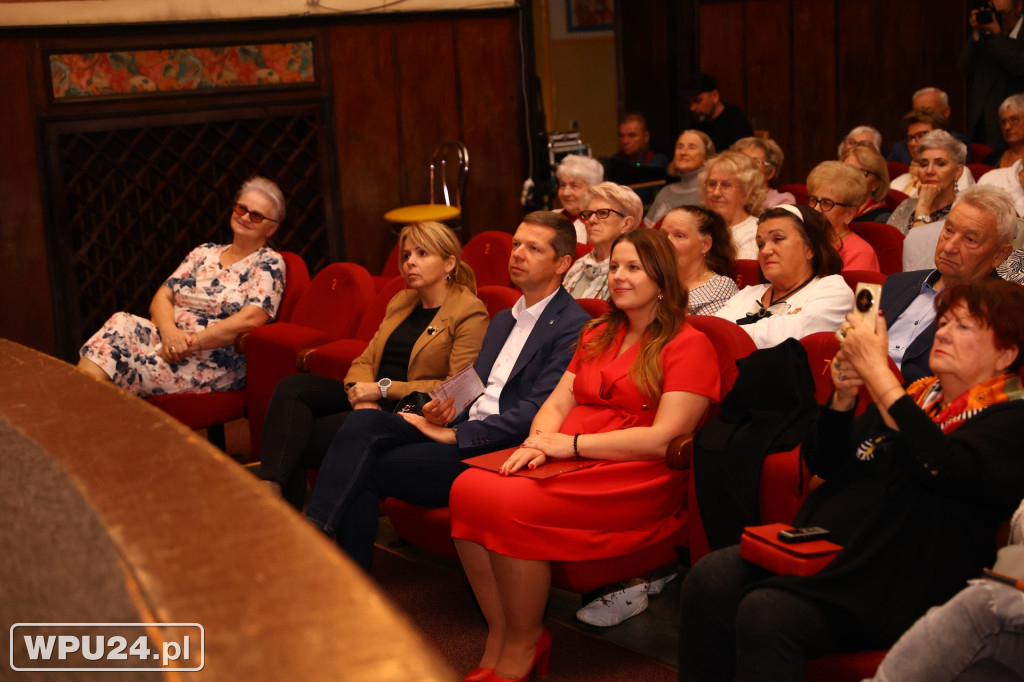 Pułtuscy seniorzy w rytmie kultury