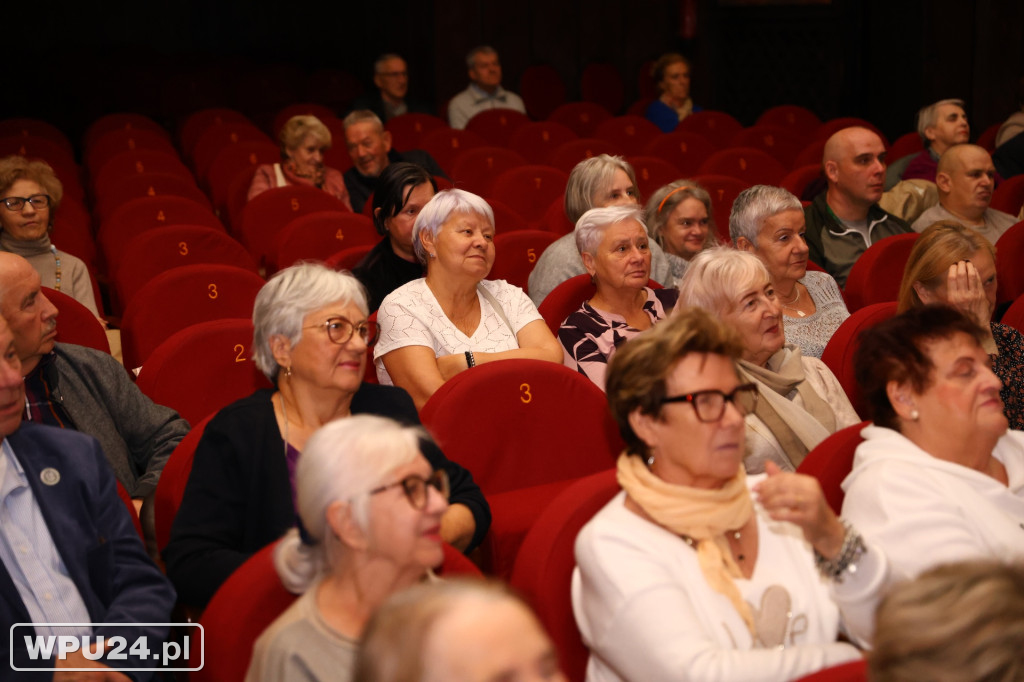 Pułtuscy seniorzy w rytmie kultury
