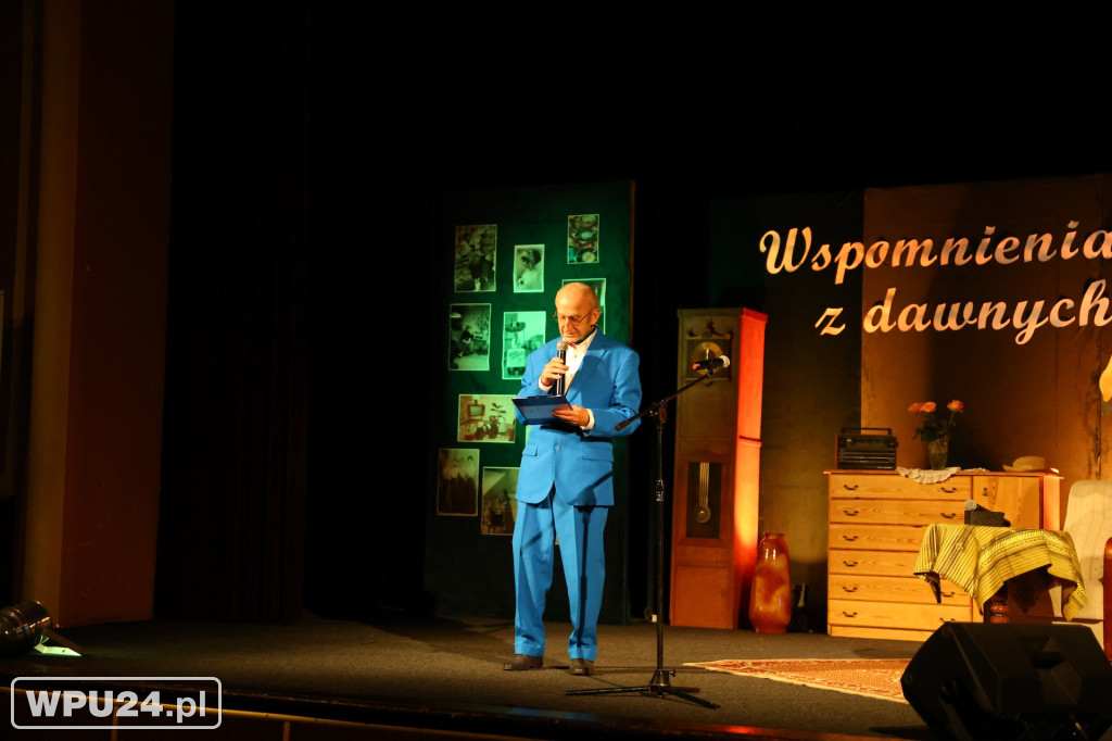 Pułtuscy seniorzy w rytmie kultury