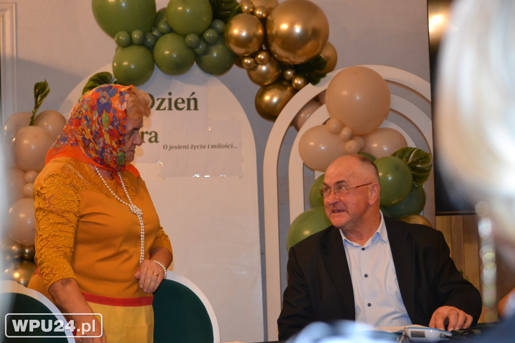 Dzień Seniora w Zatorach: śmiech, taniec i poezja