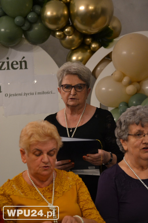 Dzień Seniora w Zatorach: śmiech, taniec i poezja