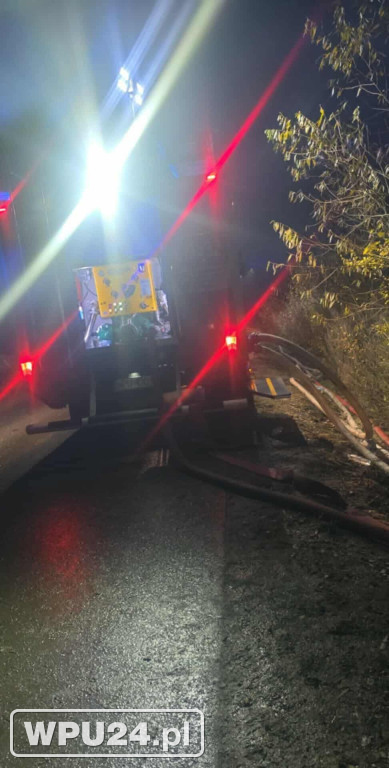 Strażacy z powiatu pułtuskiego walczyli całą dobę