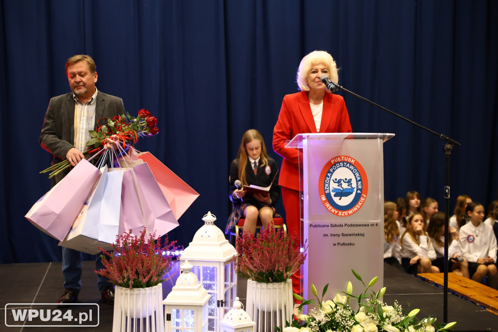 Pasowanie na Pierwszaków w pułtuskiej Czwórce