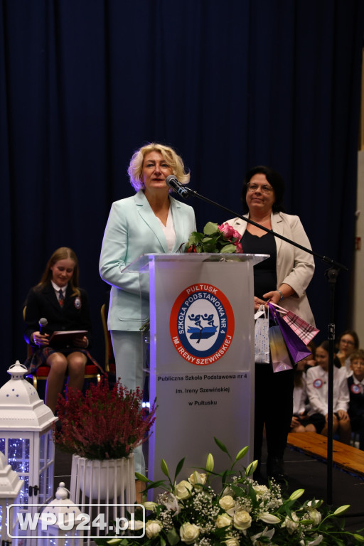 Pasowanie na Pierwszaków w pułtuskiej Czwórce