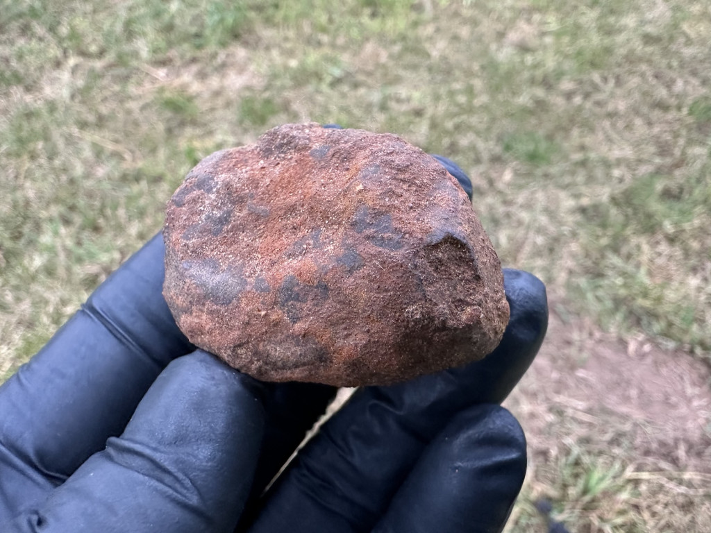 Wyszli na pola i... znaleźli kosmiczne skarby!