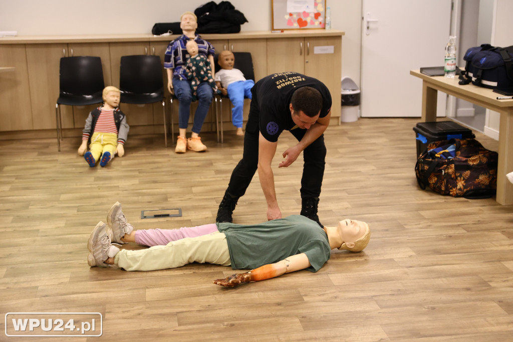 Mieszkańcy przeszli AKCJĘ REANIMACJĘ