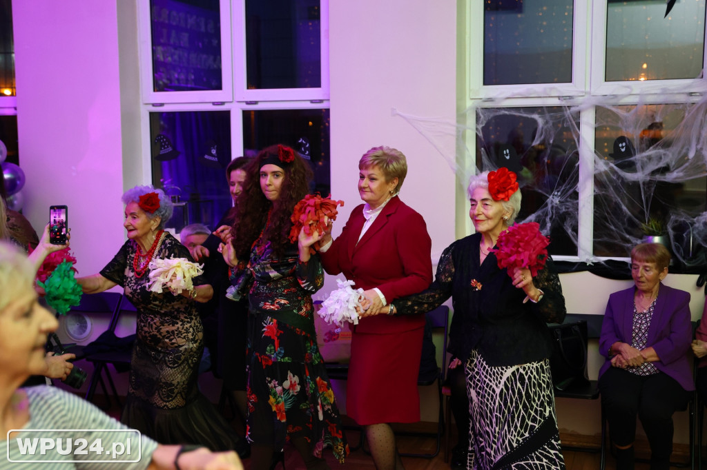 Bal Andrzejkowy 60+ w Pułtusku