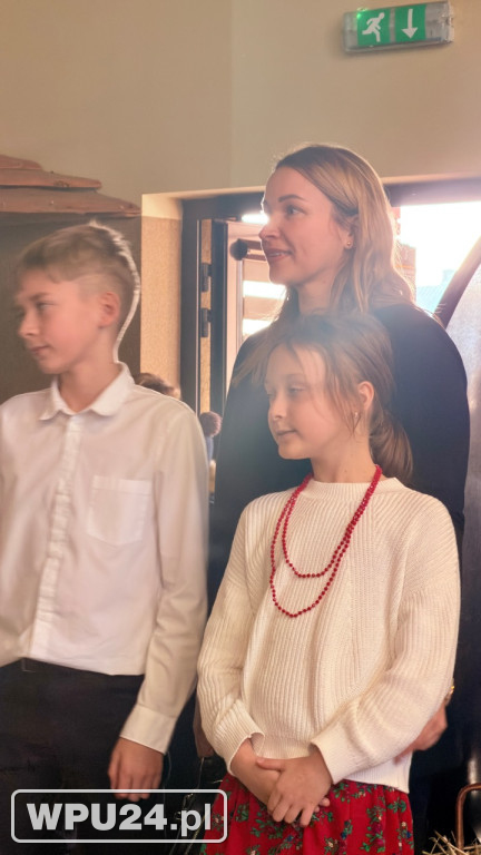 „Śpiewanie przy szarlotce” w Przemiarowie