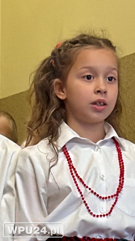 „Śpiewanie przy szarlotce” w Przemiarowie