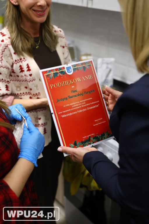 MCKiS zorganizowało „Mikołajkową Fabrykę Orzeszków”