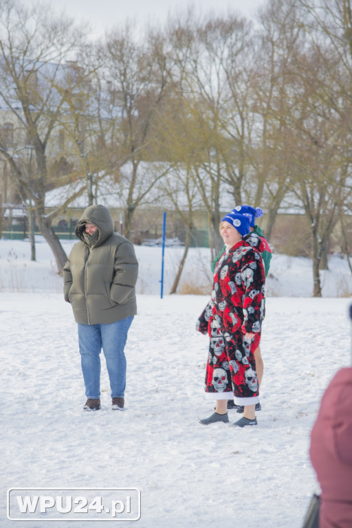 Tak morsy z Pułtuska witają prawdziwą zimę