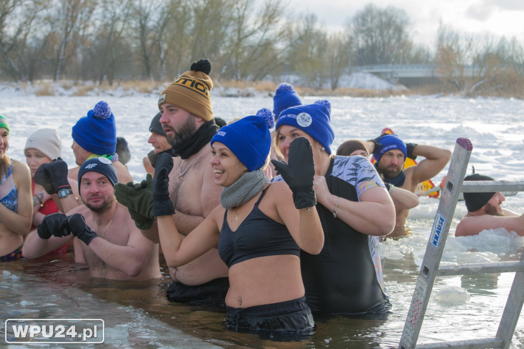 Tak morsy z Pułtuska witają prawdziwą zimę