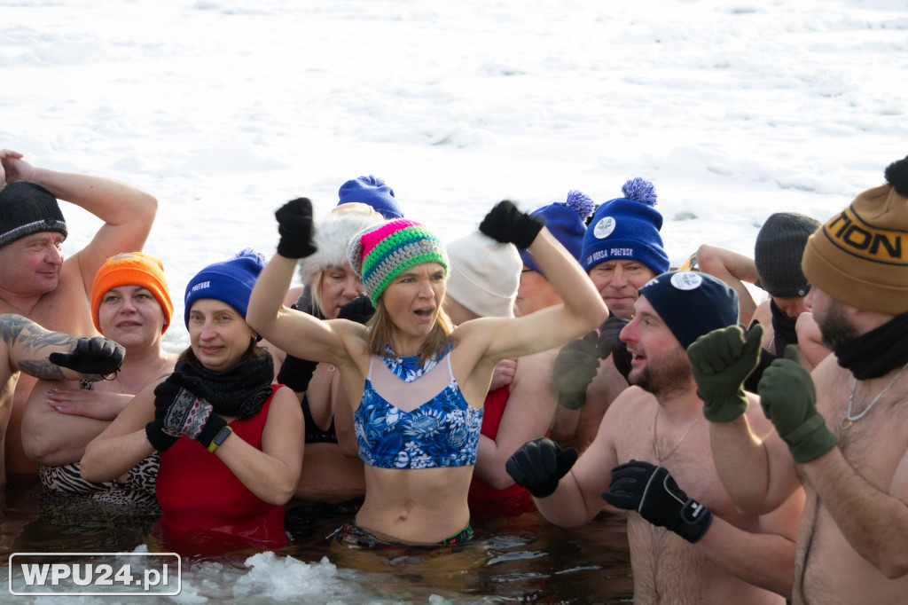 Tak morsy z Pułtuska witają prawdziwą zimę