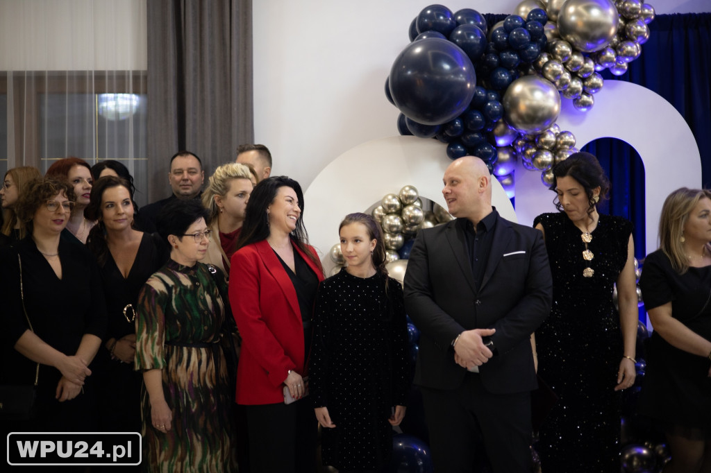 Zobacz, co działo się na studniówce LO Skargi