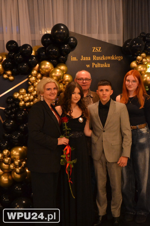 Studniówka techników z Ruszkowskiego