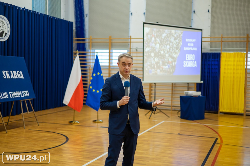 Uczniowie z Pułtuska dyskutowali z ministerm