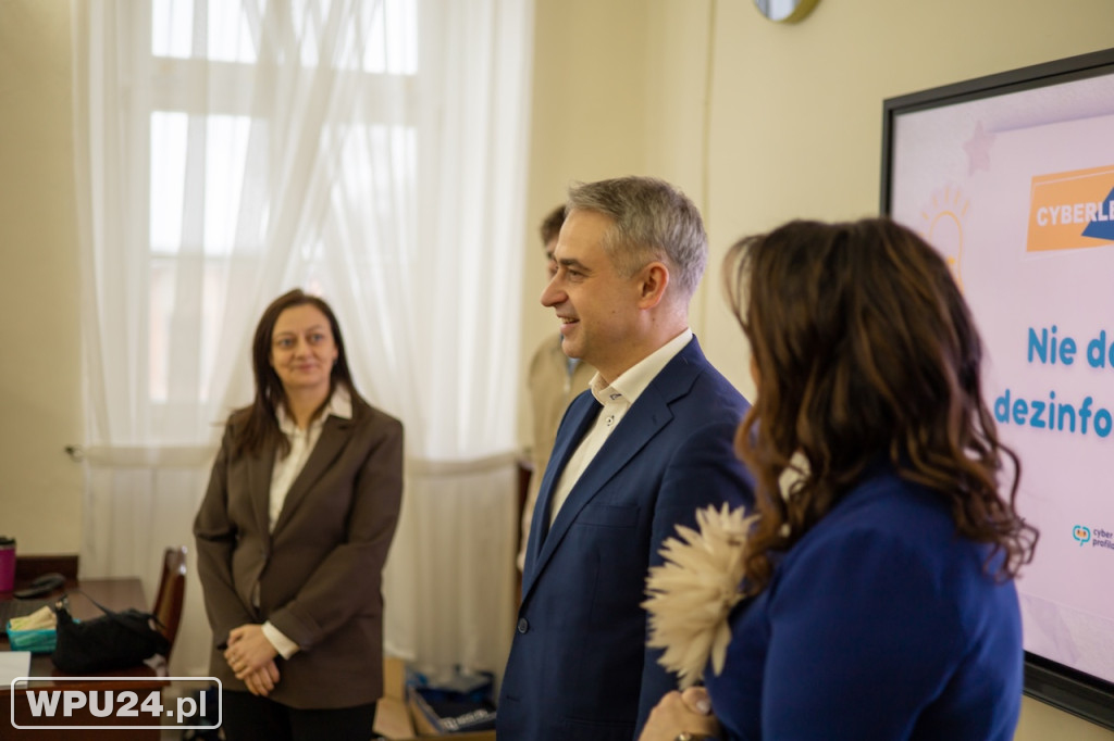 Uczniowie z Pułtuska dyskutowali z ministerm