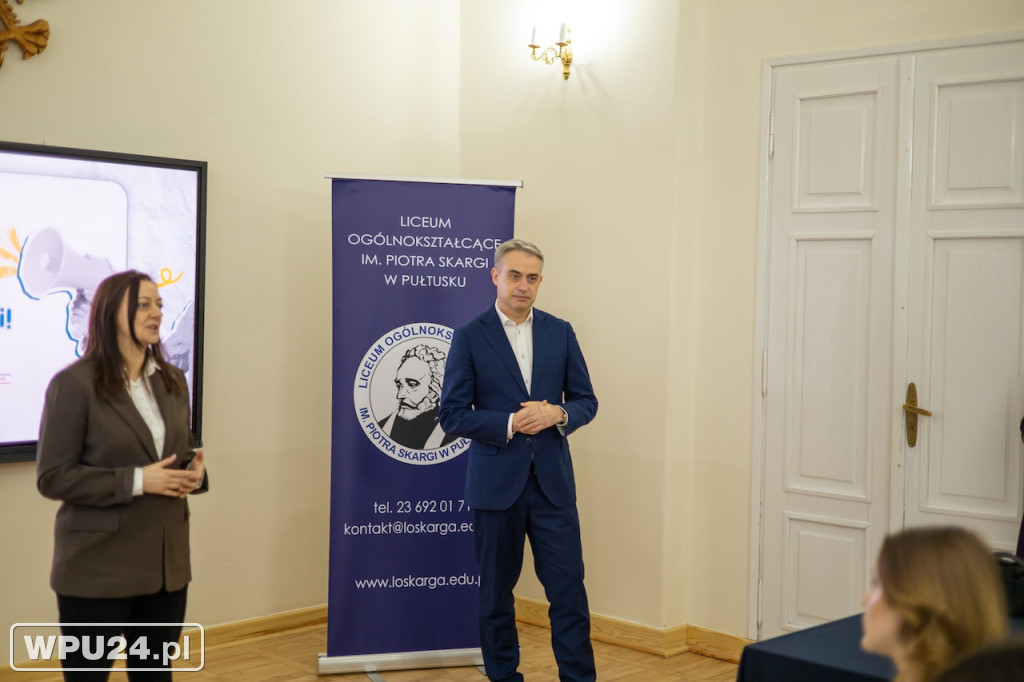 Uczniowie z Pułtuska dyskutowali z ministerm