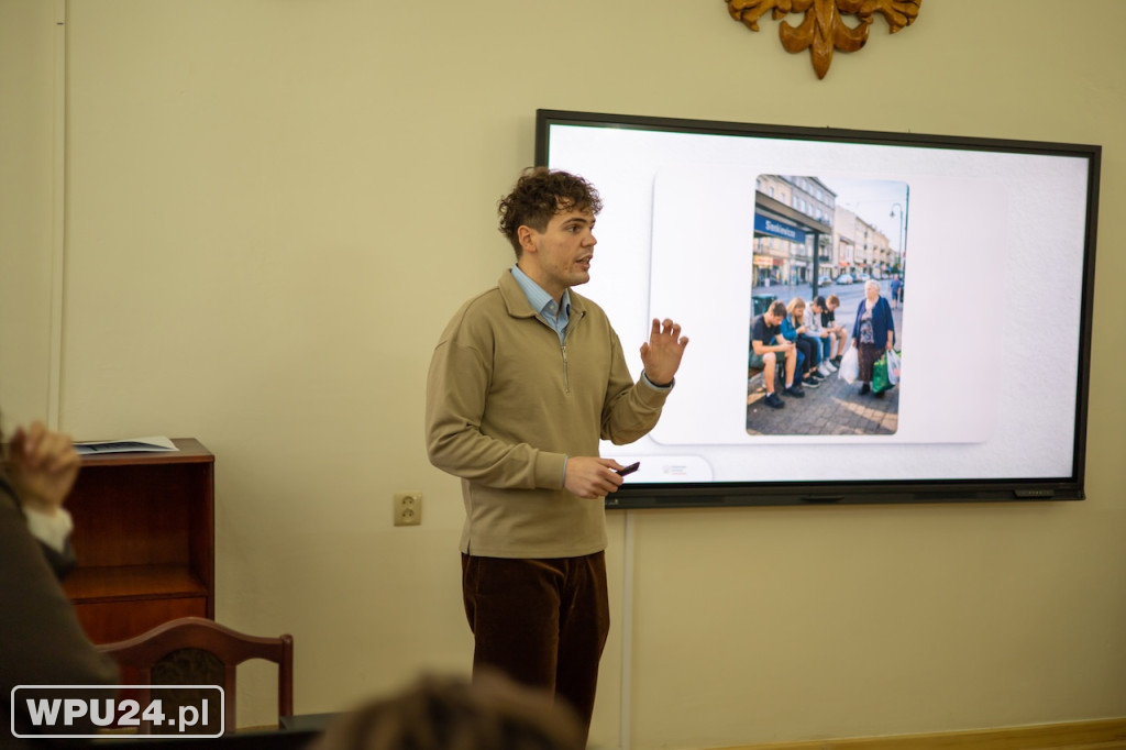 Uczniowie z Pułtuska dyskutowali z ministerm