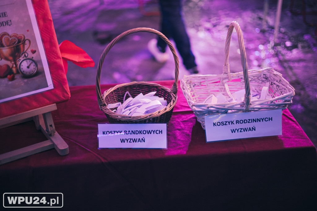 Grzany Flirt na Rynku w Pułtusku...