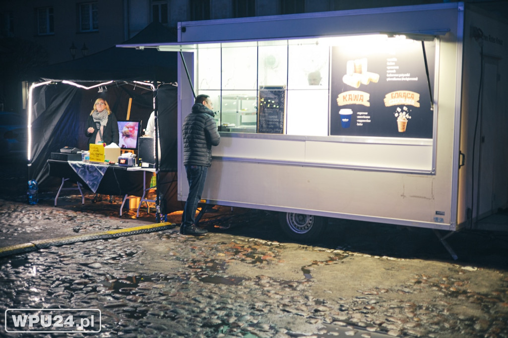 Grzany Flirt na Rynku w Pułtusku...