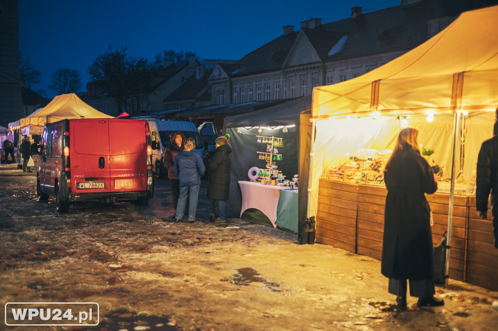 Grzany Flirt na Rynku w Pułtusku...