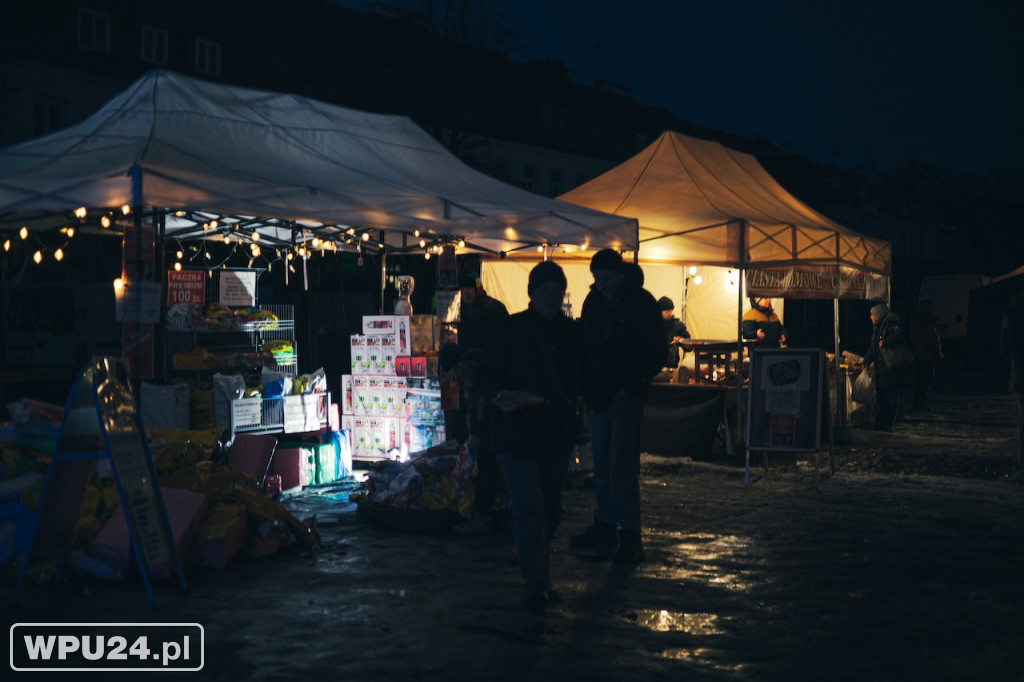 Grzany Flirt na Rynku w Pułtusku...