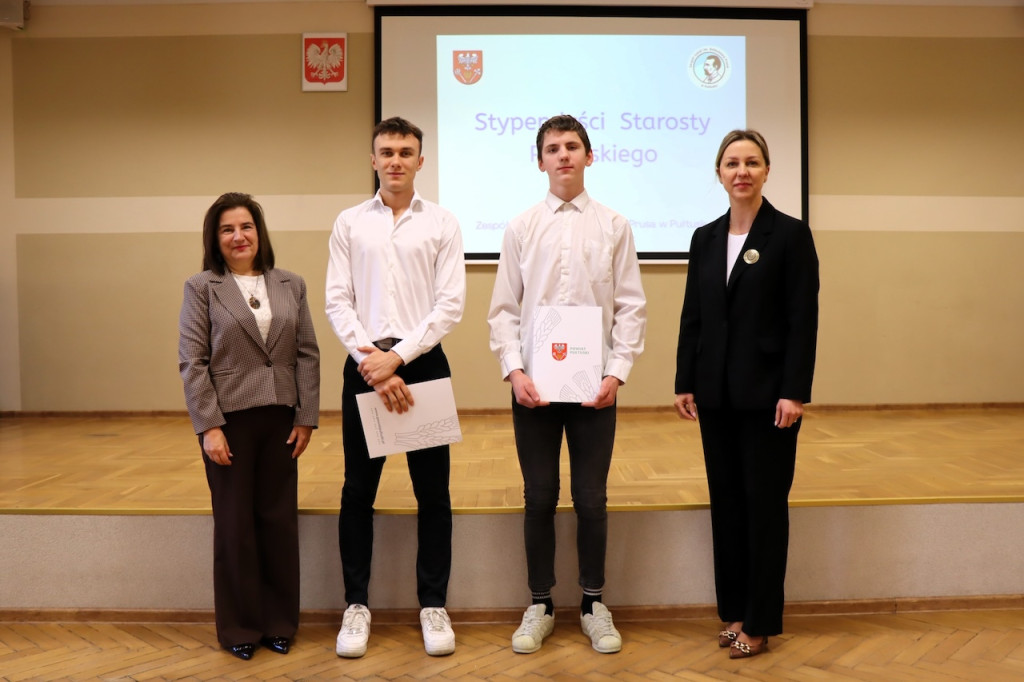 Stypendyści Starosty Pułtuskiego