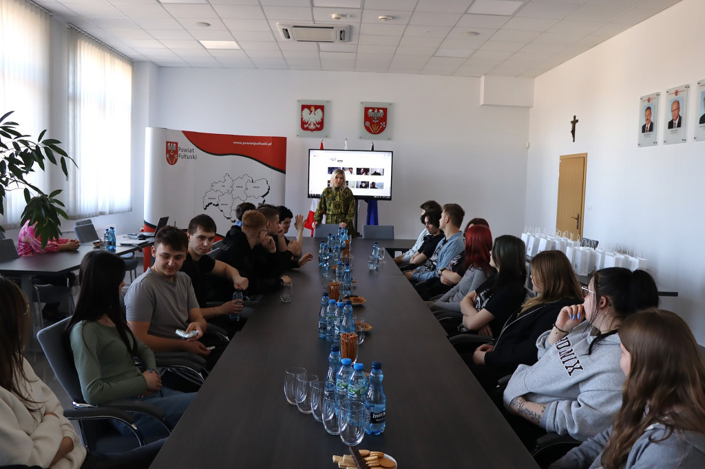 Spotkanie uczniów z Powiatowym Rzecznik