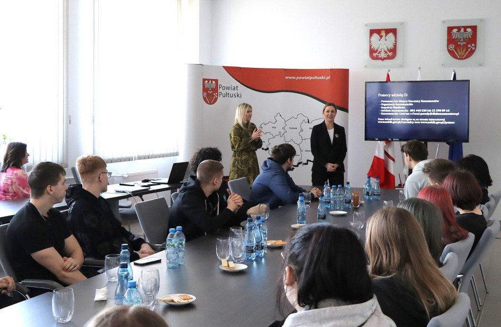 Spotkanie uczniów z Powiatowym Rzecznik