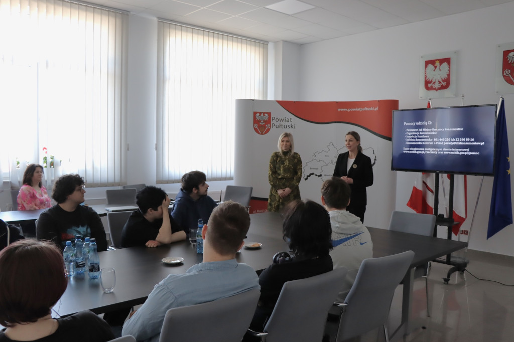 Spotkanie uczniów z Powiatowym Rzecznik