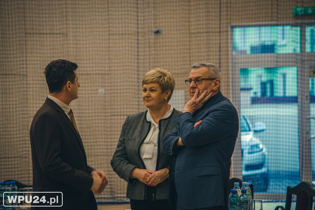 Konsultacje społeczne Kolej +