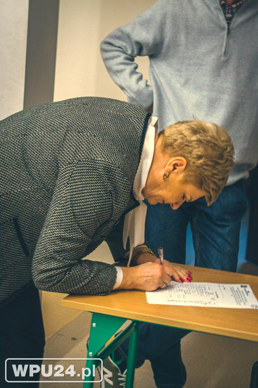 Konsultacje społeczne Kolej +