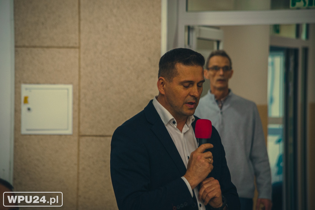 Konsultacje społeczne Kolej +