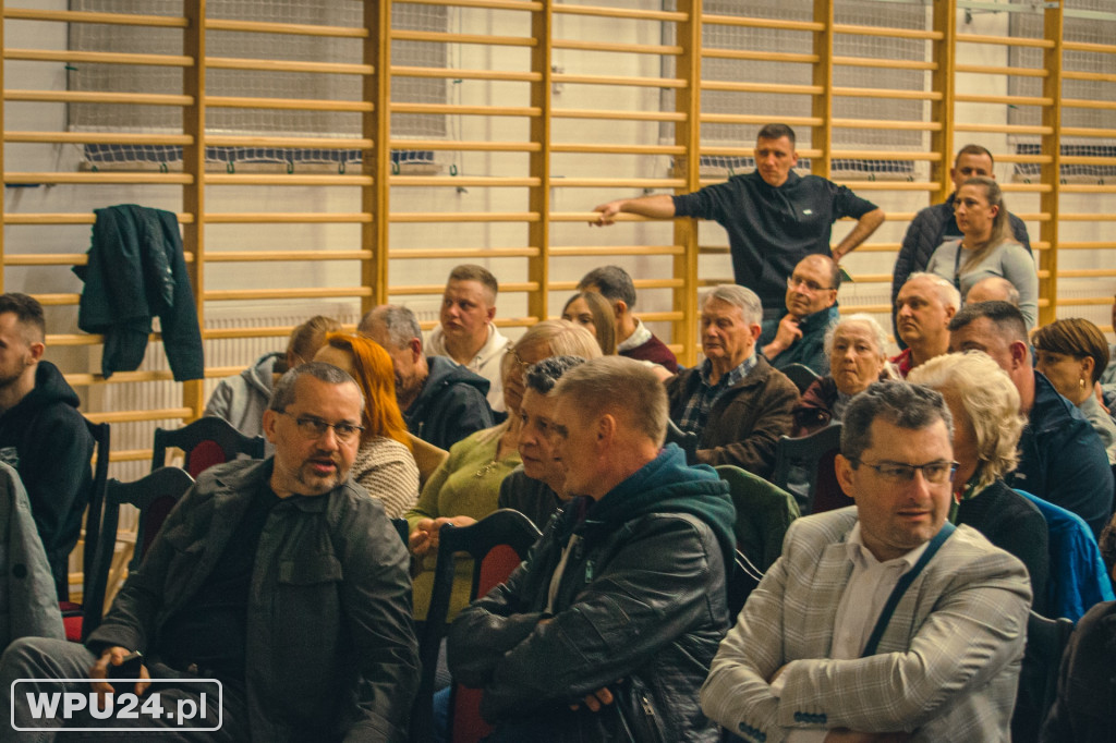 Konsultacje społeczne Kolej +